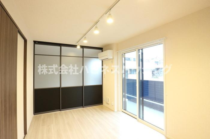 フライハイトの居間・リビング