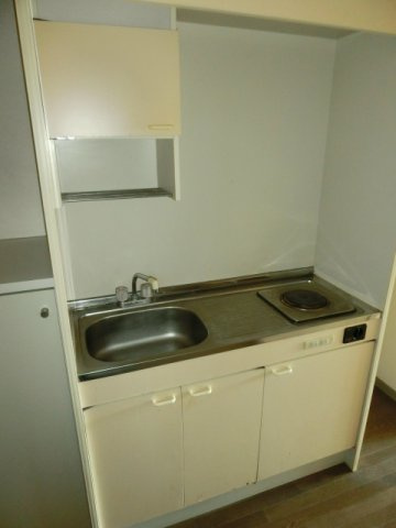 【キッチン】 | メインステージ西国分寺壱番館 | キッチンは電熱コンロ１口付き。