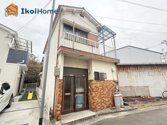 明石市南王子町　中古戸建のバルコニー|●年中無休：当日予約可●弊社独自の「自己資金0円プラン」もあります。ご相談承ります！