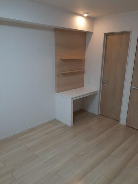 ｍｅｍｅｔｔｏの洋室