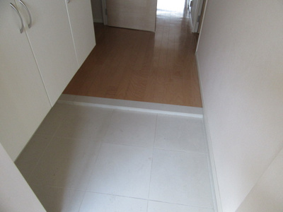 【玄関】 | ポレスターステーションシティ佐久平