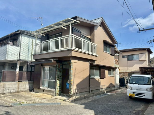 春日野町戸建の外観