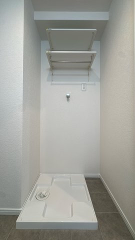 【ランドリースペース】 | アネシス空港東五番館☆仲介手数料無料☆