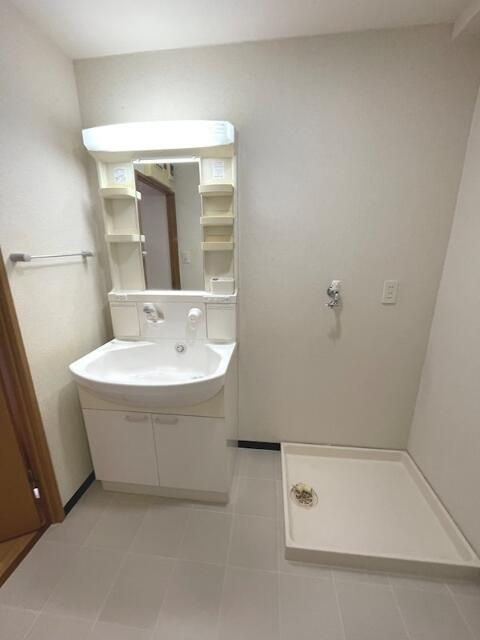 Ｋ．Ｓ若葉台の洗面所