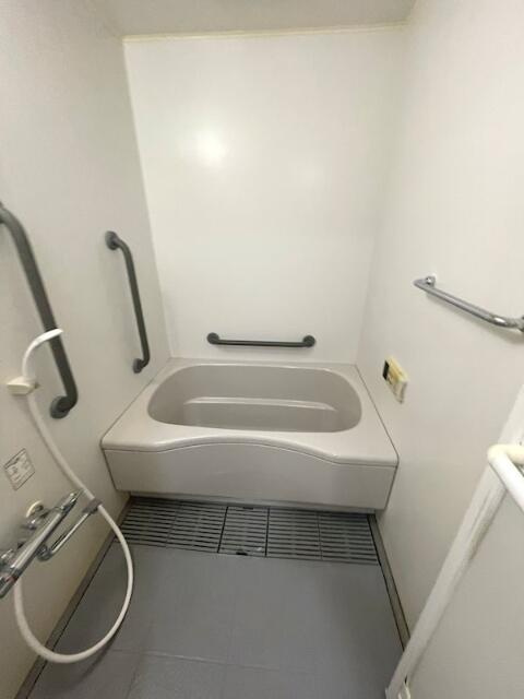 Ｋ．Ｓ若葉台の浴室