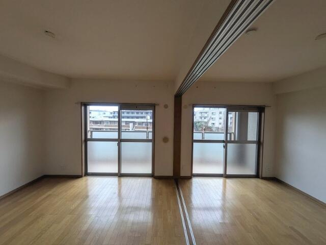 Ｋ．Ｓ若葉台の洋室