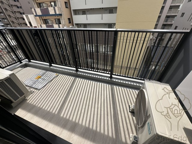 ルフォンプログレ南森町のバルコニー