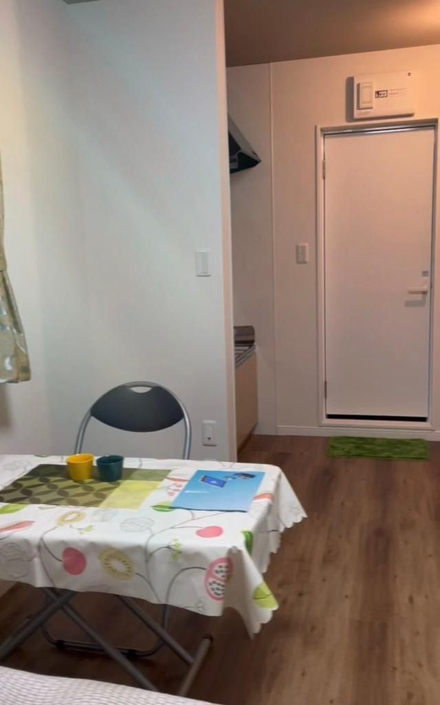 ＩＫＵ　ＬＡＮＤ　ＫＯＩＷＡの玄関