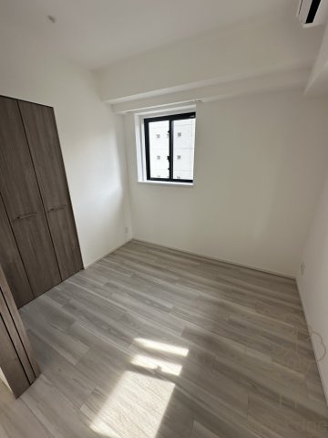 ルフォンプログレ南森町の寝室