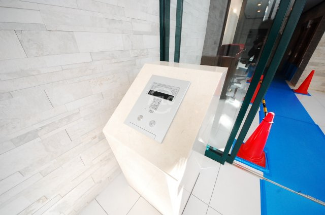 スプランディッド難波のセキュリティ|スプランディッド難波　エントランスオートロック