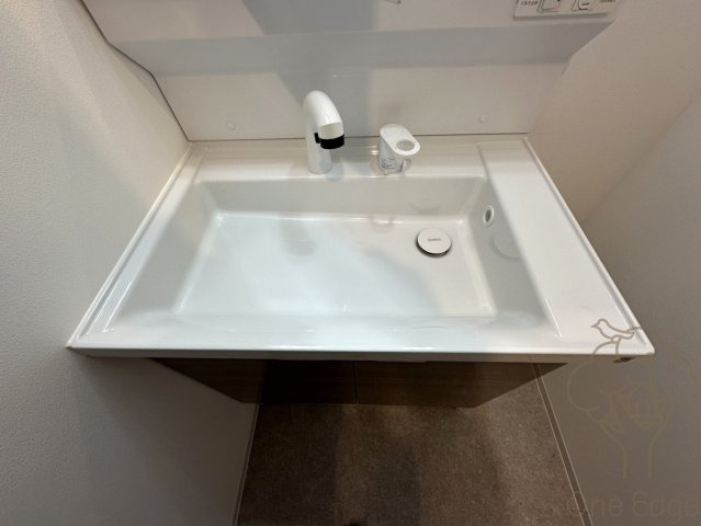 ルフォンプログレ南森町の洗面所