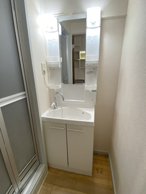 【独立洗面台】 | ファミリーハイツ | 嬉しい独立洗面台です！