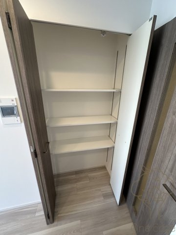ルフォンプログレ南森町の収納