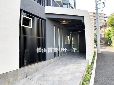 【エントランス】 | ヴァンベール横浜鶴見