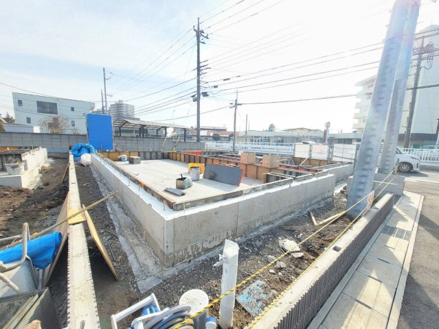 【ブルーミングガーデン】宇都宮市中戸祭１丁目の外観|〇只今建築中〇
まずは、情報集めがおすすめです(^_^)/周辺環境のこと、月々のお支払いについてなど、お気軽にお問合せください。
※2026年2月撮影