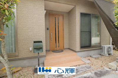 【玄関】 | 大字上宇部342（平屋＋2階建、2軒）218坪 | 平屋・玄関
