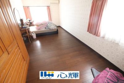 【洋室】 | 大字上宇部342（平屋＋2階建、2軒）218坪 | 2階建・2階洋室