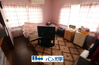 【洋室】 | 大字上宇部342（平屋＋2階建、2軒）218坪 | 2階建・2階洋室