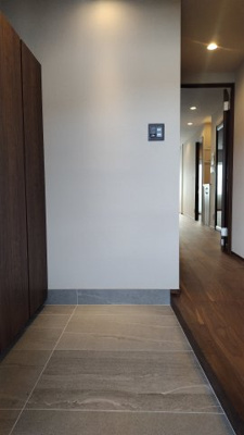 【玄関】 | インペリアル広尾