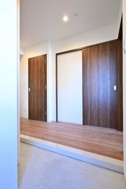 トレス両国の玄関