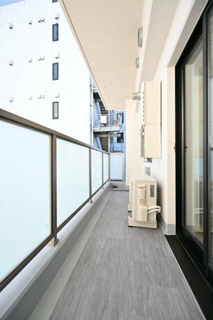 トレス両国のバルコニー