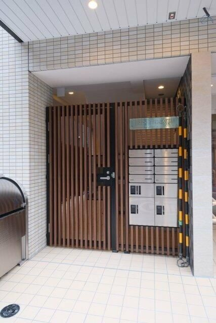 トレス両国のエントランス