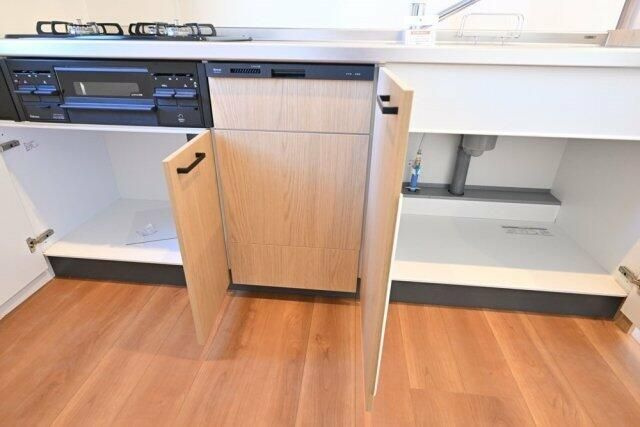 トレス両国のキッチン|下段収納
