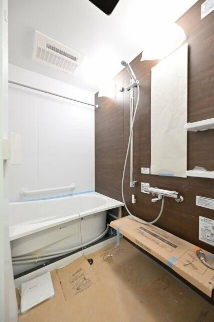 トレス両国の浴室