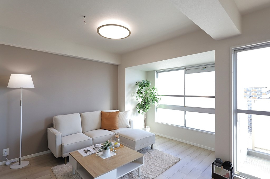 ～ペットと暮らせるマンション～万葉ハイツ小阪菱屋西の居間・リビング