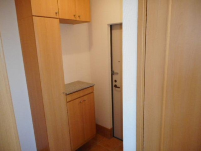 【玄関】 | ラ・メゾン・アンソレイエⅠ