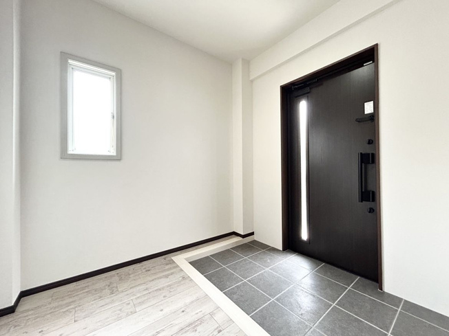 【玄関】 | 糟屋郡宇美町四王寺坂３丁目　中古一戸建☆仲介手数料無料☆