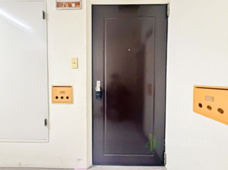 【その他共用部分】 | ハイツ参宮橋 | 玄関ドア