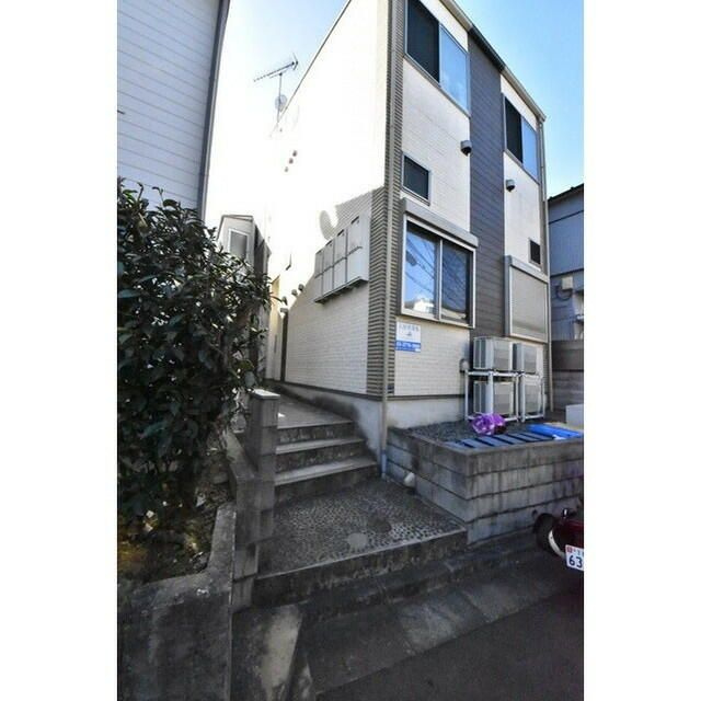 ハーモニーテラス仲宿の外観