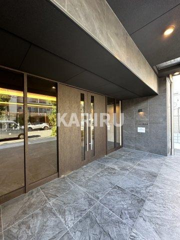 エムブイインプ大阪放出のエントランス