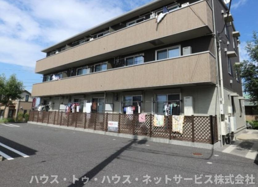 オアシスの駐車場