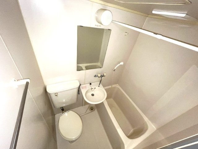 メゾンブランシュの浴室