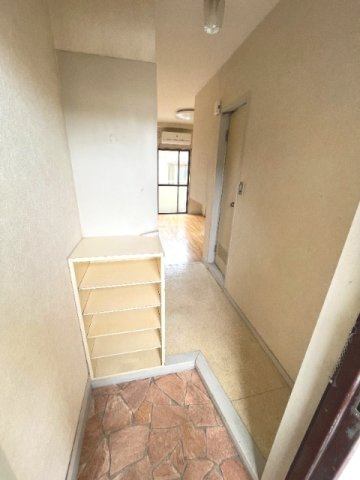 メゾンブランシュの玄関