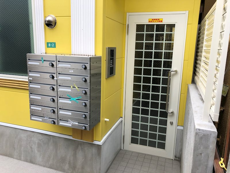 ソフィアカラーズのエントランス