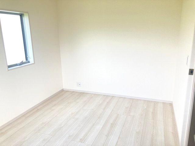 リーブルガーデンＳ前橋市下細井町第4　1号棟の洋室|２階：洋室３です。