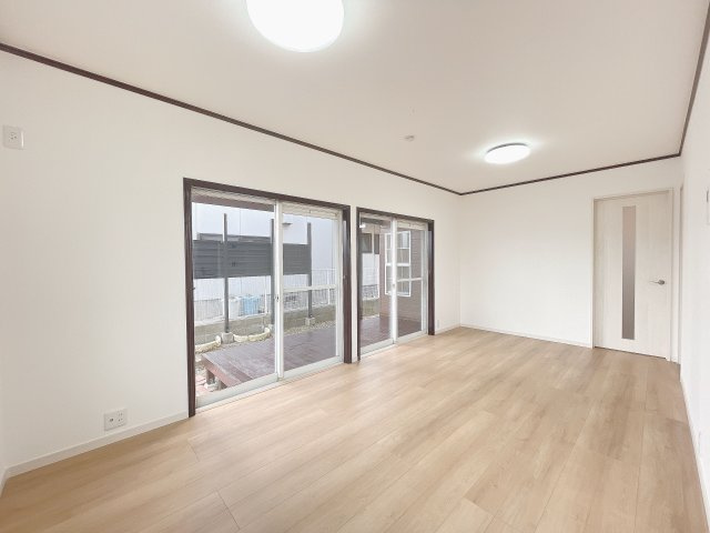 【居間・リビング】 | 糟屋郡志免町向ヶ丘１丁目　中古一戸建☆仲介手数料無料☆