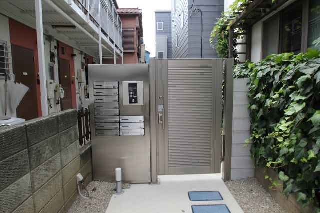 FAIR町屋のエントランス