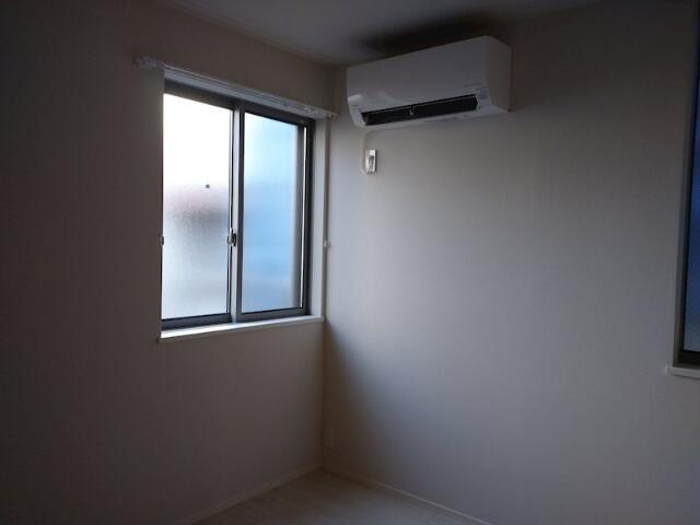 ジェミニ・サウスの内装|エアコンもあるお部屋です