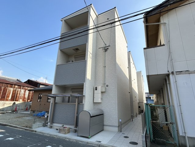 クレアール小綱町の外観