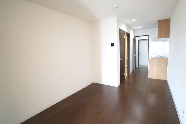 クレアール小綱町の居間・リビング