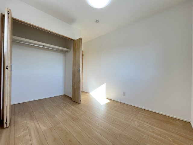 【洋室】 | 本庄市日の出　新築戸建　フルクラシル　全3棟　C号棟