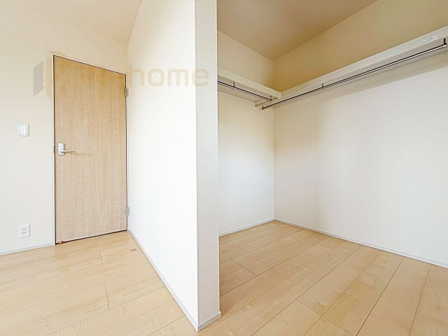 小美玉市江戸1期　新築戸建て　1号棟の収納|人気のウォークインクローゼット！アウター類はもちろん、季節ものや寝具も収納できます！