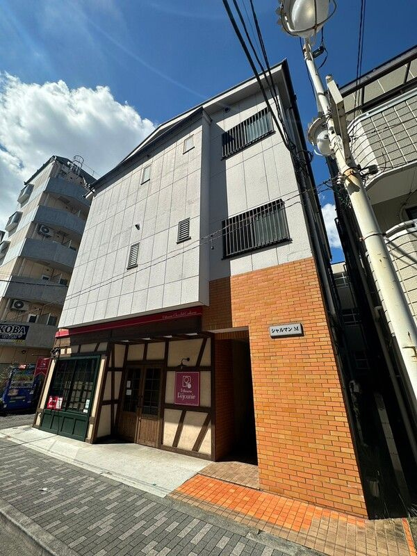 シャルマンMの外観