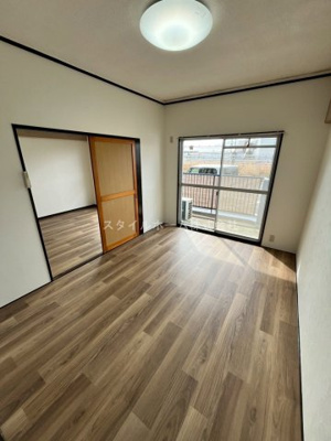 【居間・リビング】 | リバーサイドレジデンス