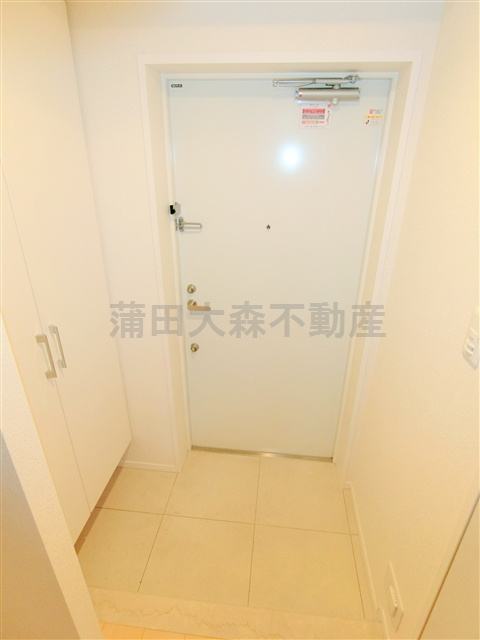 パークアクシス蒲田壱番館の玄関