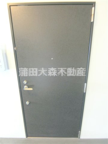 パークアクシス蒲田壱番館の玄関